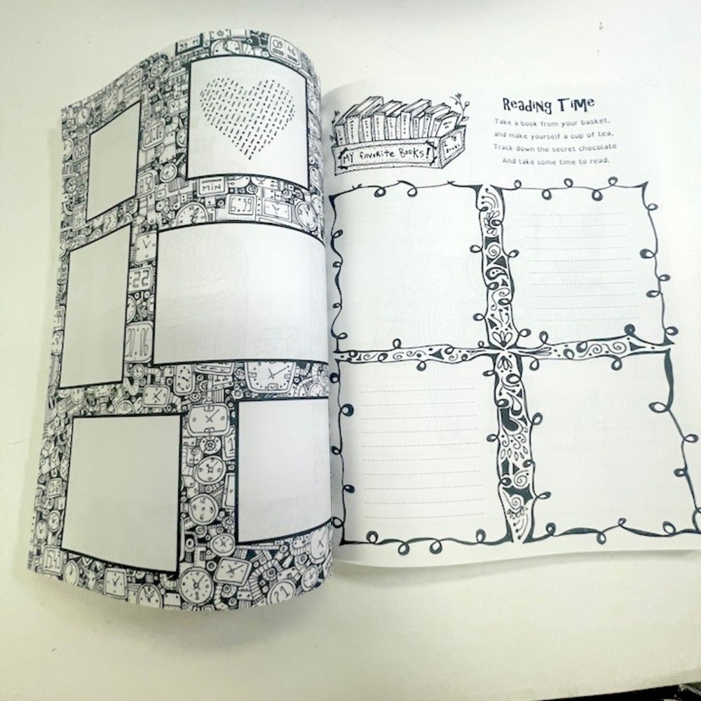 Homeschool Mom's Fun-Schooling Handbook Crafts Activities & More NEW - Picture 3 of 7